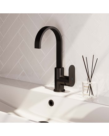 BRAUER Black Edition hoge opbouw wastafelmengkraan met draaibare platte uitloop model C mat zwart